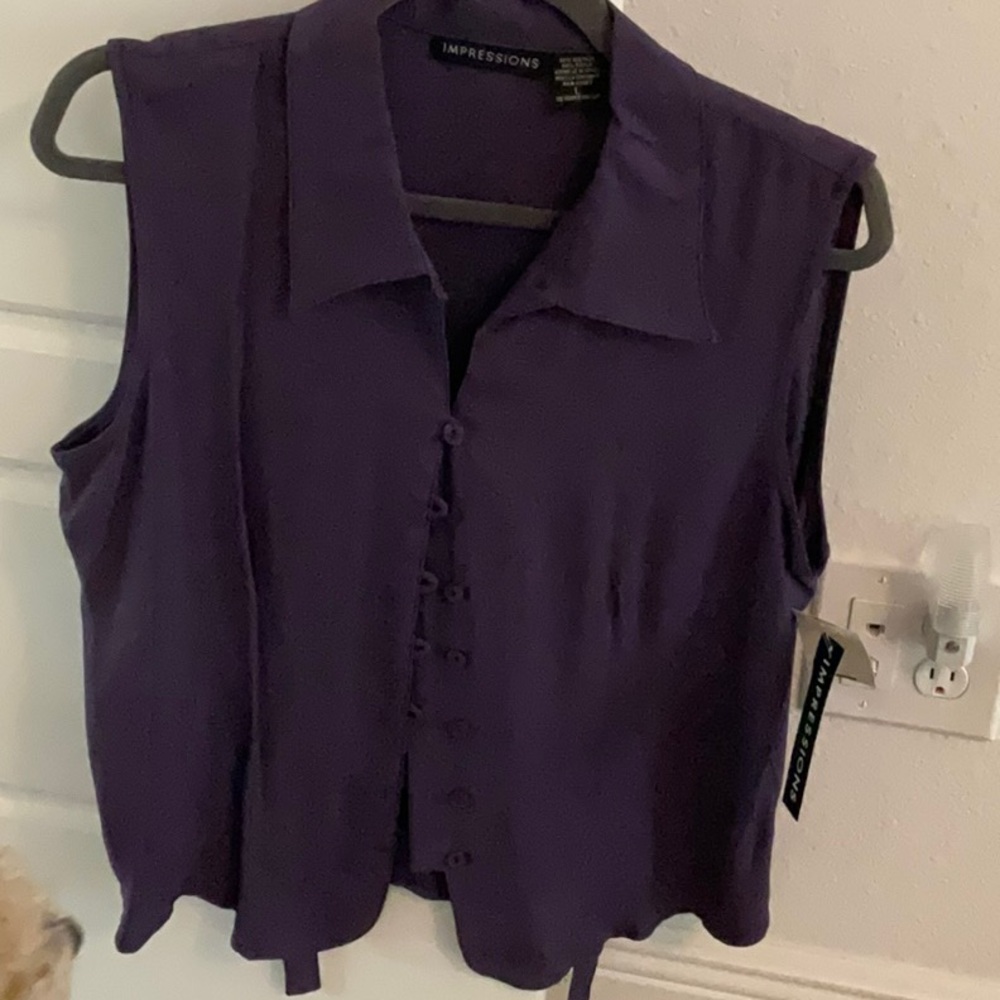 Dark purple sleeveless shirt